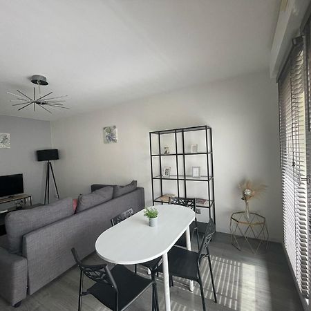 City & Cosy, Lyon Charcot- Wifi - Lave Linge - Balcon - Parking Dış mekan fotoğraf