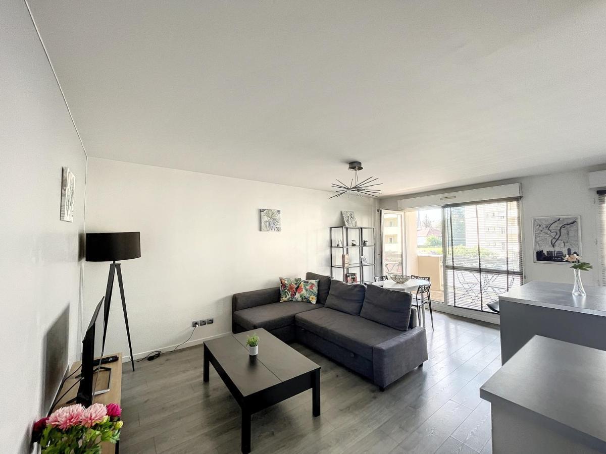 City & Cosy, Lyon Charcot- Wifi - Lave Linge - Balcon - Parking Dış mekan fotoğraf