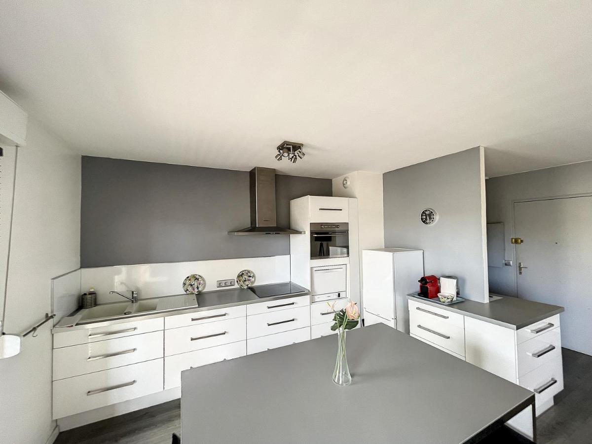 City & Cosy, Lyon Charcot- Wifi - Lave Linge - Balcon - Parking Dış mekan fotoğraf