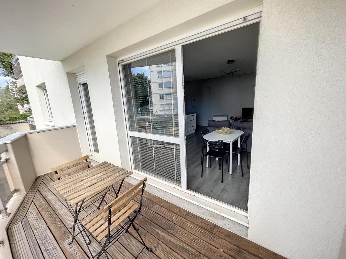 City & Cosy, Lyon Charcot- Wifi - Lave Linge - Balcon - Parking Dış mekan fotoğraf